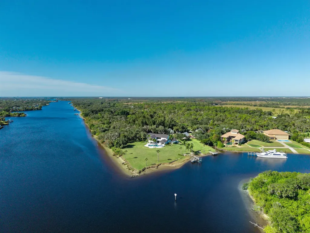 18090 N Olga Drive Alva FL 33920