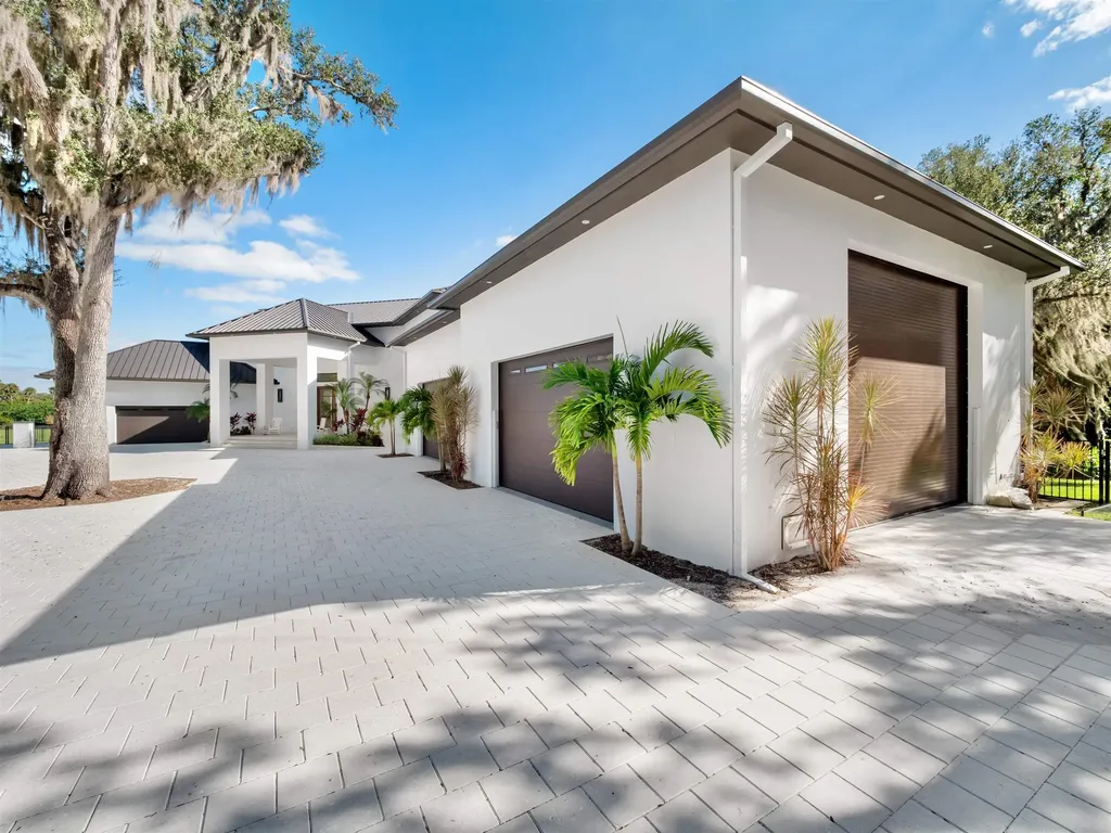 18090 N Olga Drive Alva FL 33920