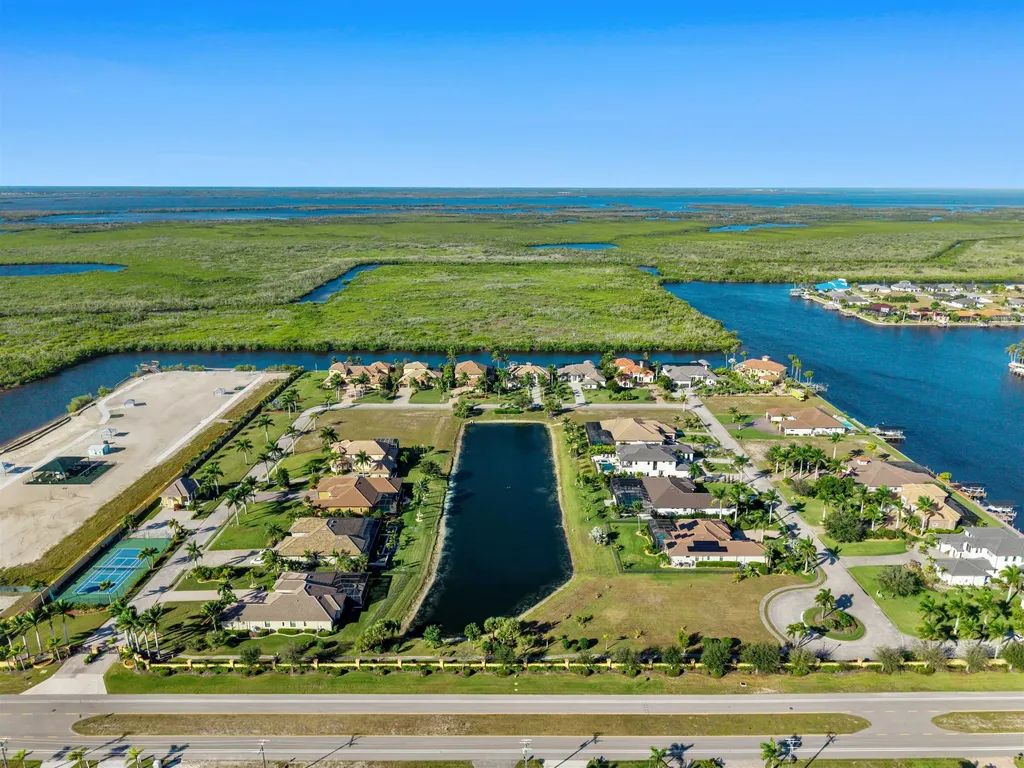 848 W Cape Estates Circle Cape Coral FL 33993