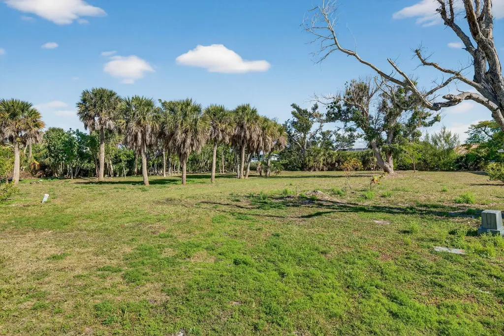 408 Tiree Circle Sanibel FL 33957