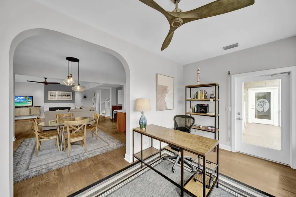 1828 Buckthorn Lane Sanibel FL 33957