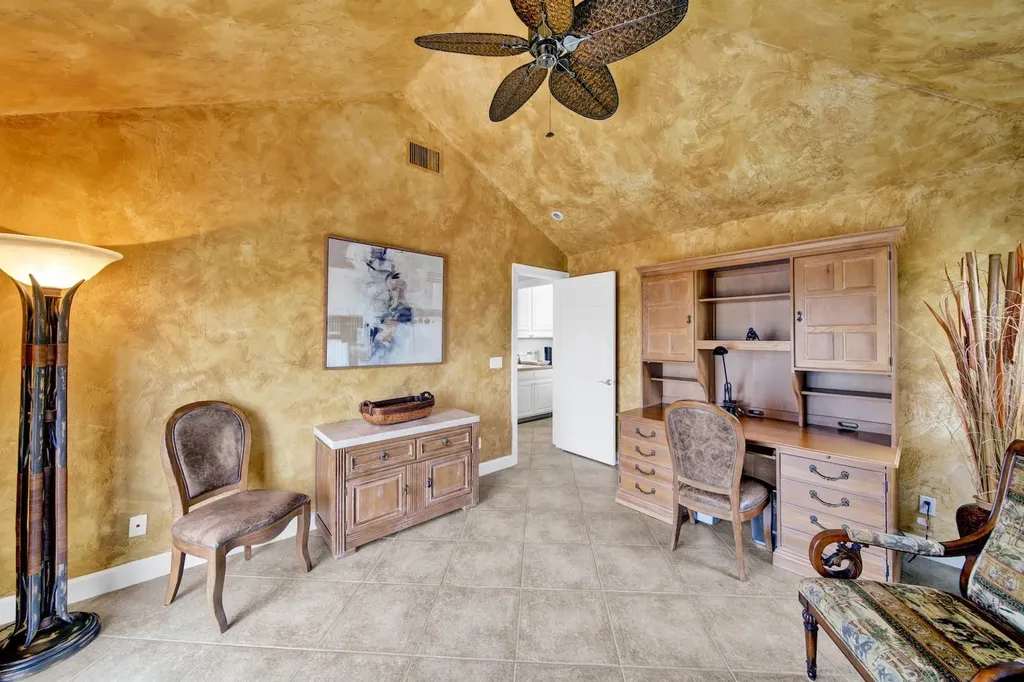 1828 Buckthorn Lane Sanibel FL 33957