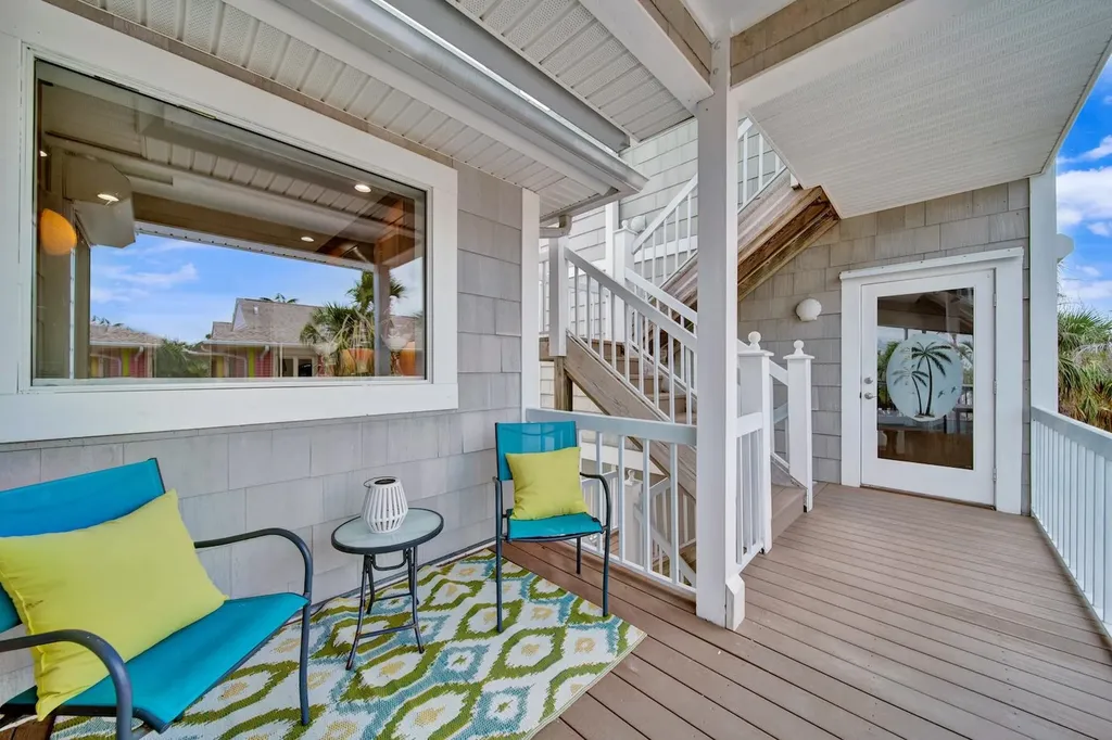 1828 Buckthorn Lane Sanibel FL 33957