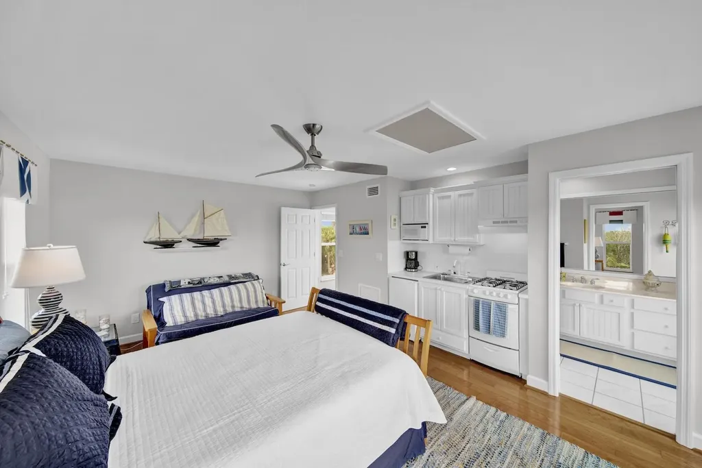 1828 Buckthorn Lane Sanibel FL 33957