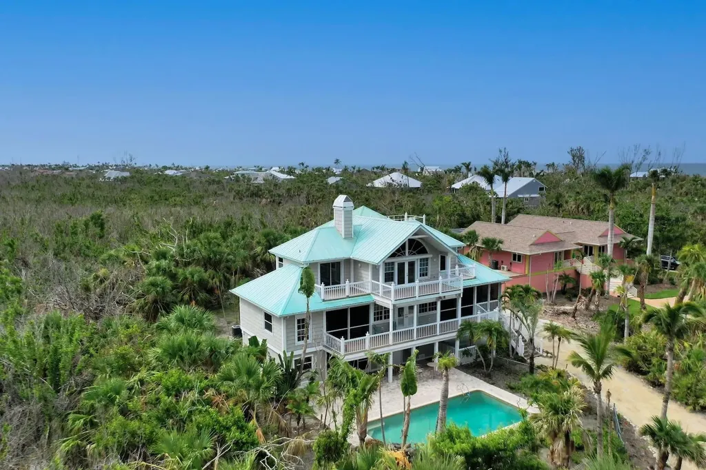 1828 Buckthorn Lane Sanibel FL 33957