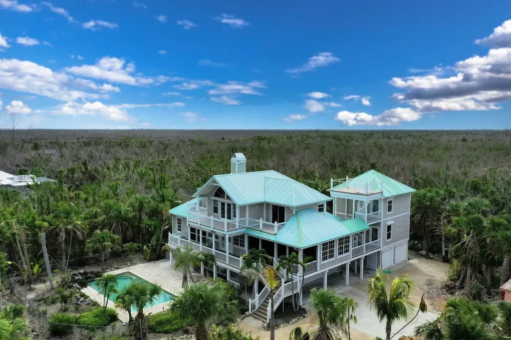 1828 Buckthorn Lane Sanibel FL 33957