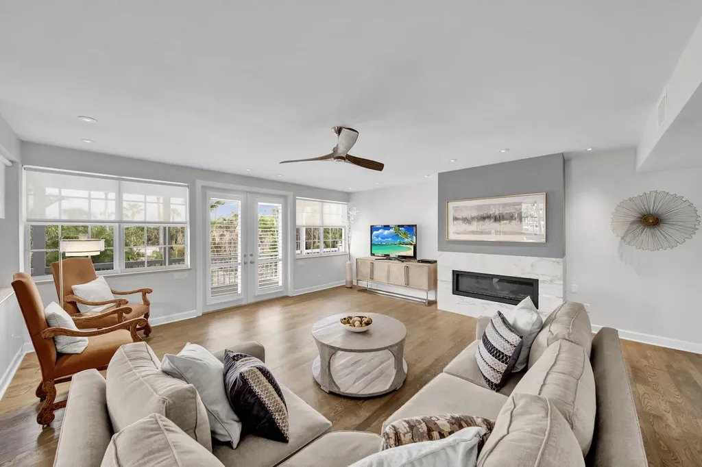 1828 Buckthorn Lane Sanibel FL 33957