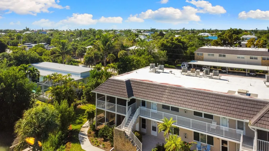 601 Periwinkle Way Sanibel FL 33957
