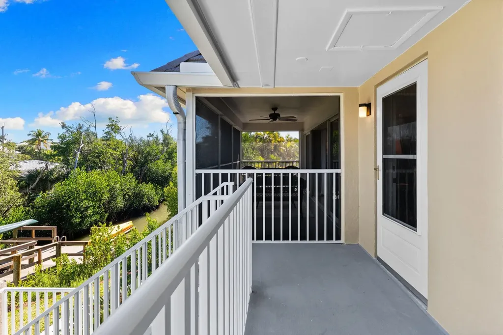 601 Periwinkle Way Sanibel FL 33957