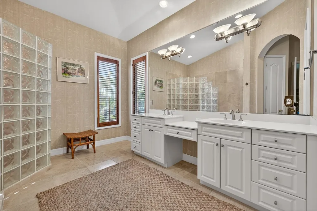 816 Birdie View Point Sanibel FL 33957