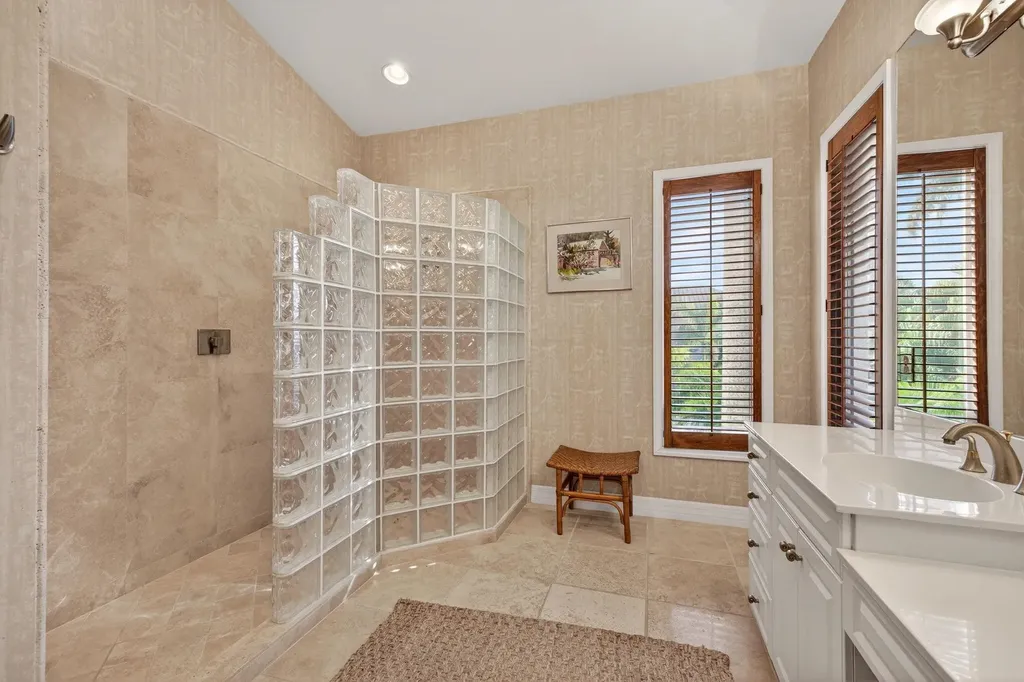 816 Birdie View Point Sanibel FL 33957