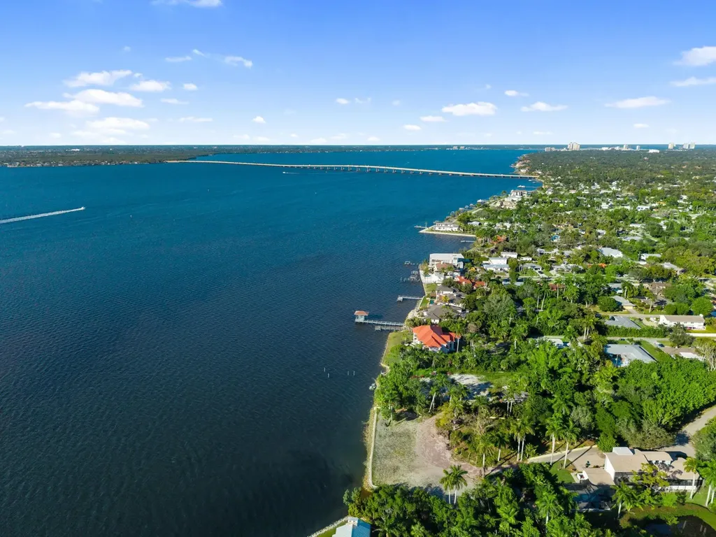 8661 Cajuput Cove Fort Myers FL 33919