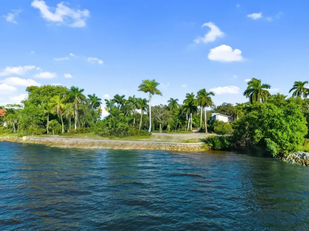 8661 Cajuput Cove Fort Myers FL 33919