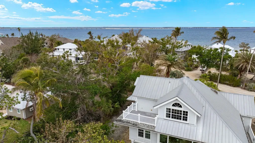 284 Ferry Landing Drive Sanibel FL 33957