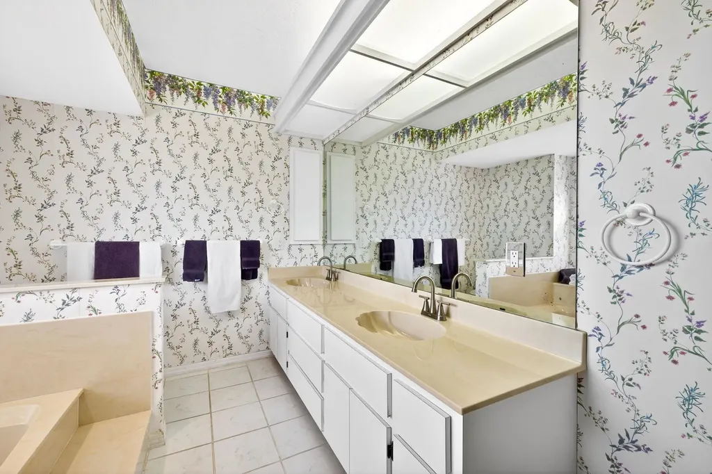 966 Sand Castle Road Sanibel FL 33957