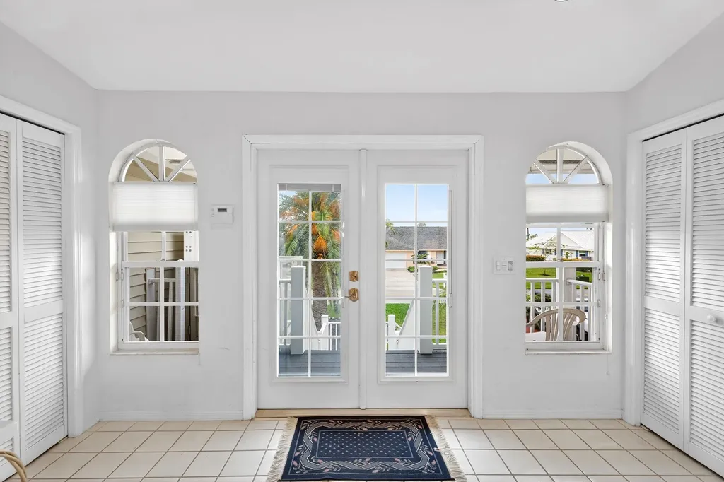 966 Sand Castle Road Sanibel FL 33957