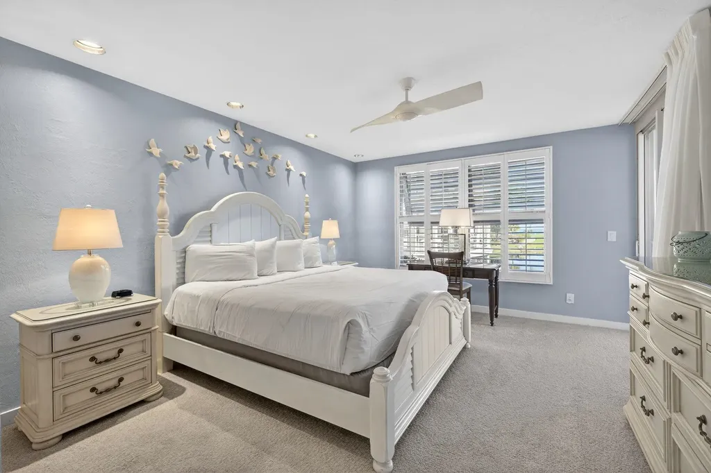 1655 Lands End Village Captiva FL 33924