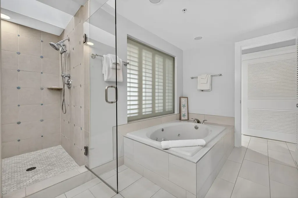 1655 Lands End Village Captiva FL 33924