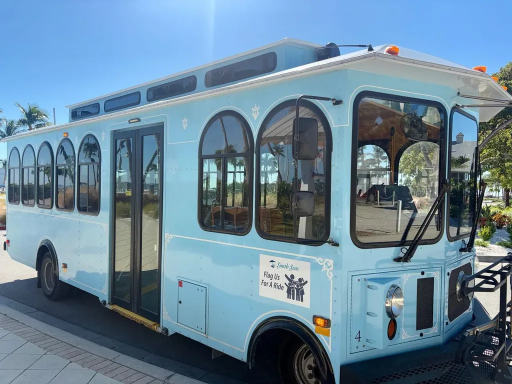 1655 Lands End Village Captiva FL 33924