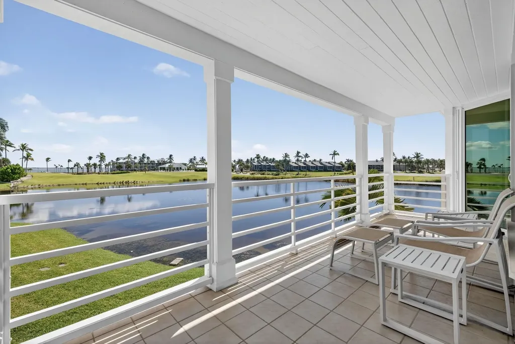 1655 Lands End Village Captiva FL 33924