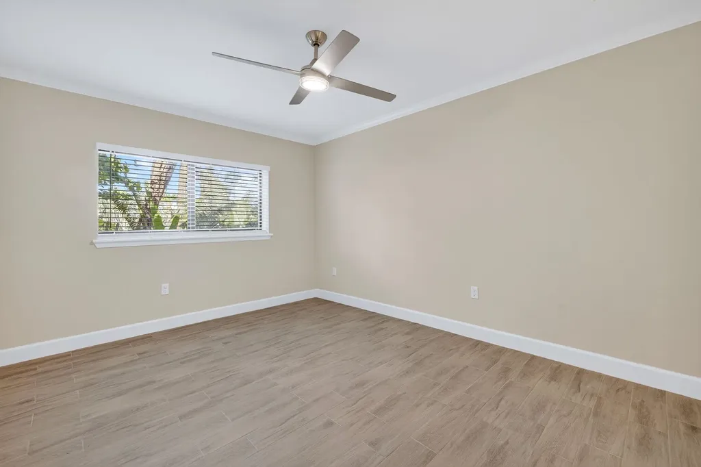 629 Nerita Street Sanibel FL 33957