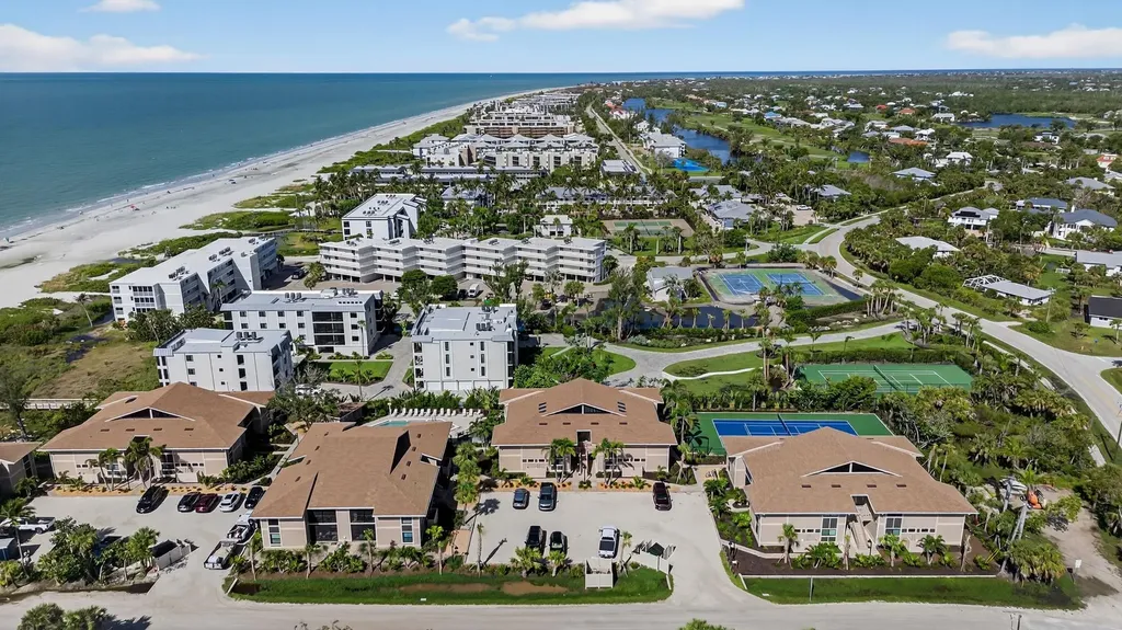 629 Nerita Street Sanibel FL 33957