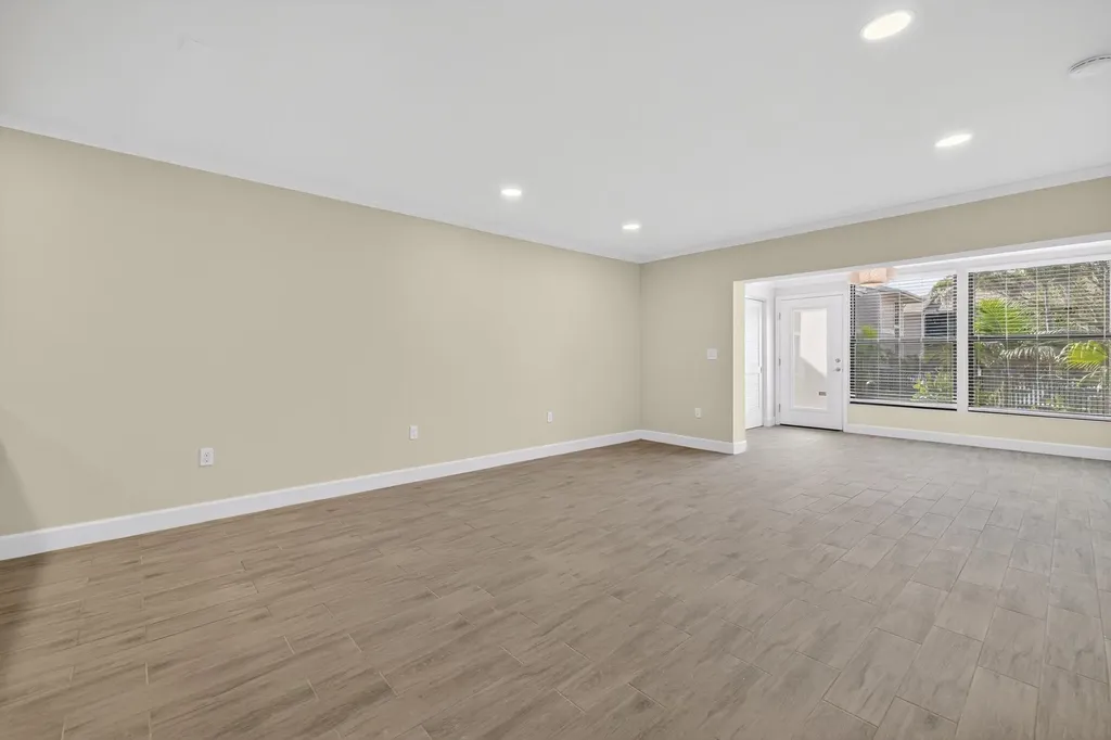 629 Nerita Street Sanibel FL 33957