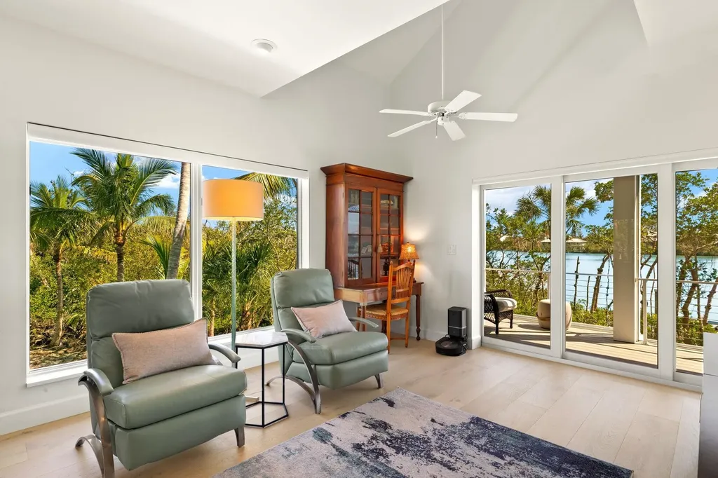 2400 Los Colony Road Sanibel FL 33957