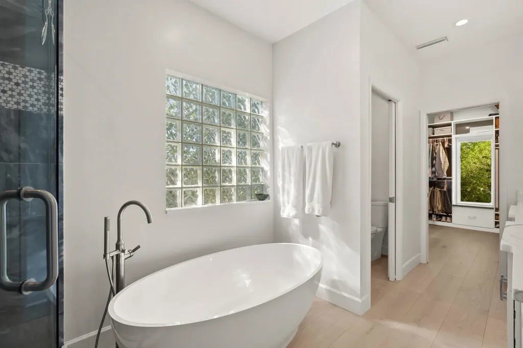 2400 Los Colony Road Sanibel FL 33957