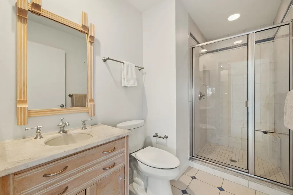 2400 Los Colony Road Sanibel FL 33957