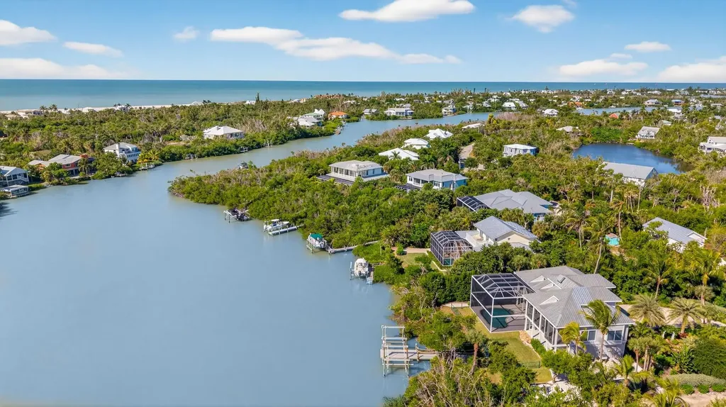 2400 Los Colony Road Sanibel FL 33957