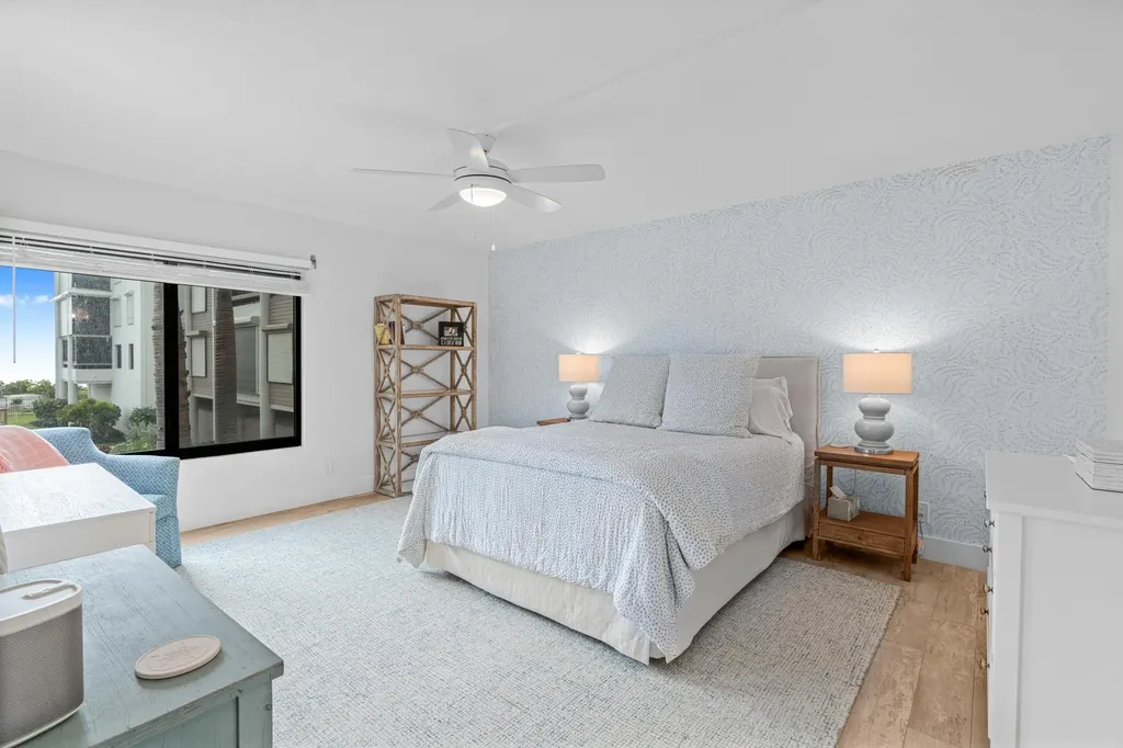 2777 W Gulf Drive Sanibel FL 33957