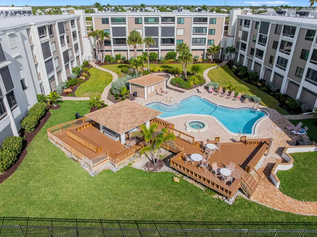 2777 W Gulf Drive Sanibel FL 33957