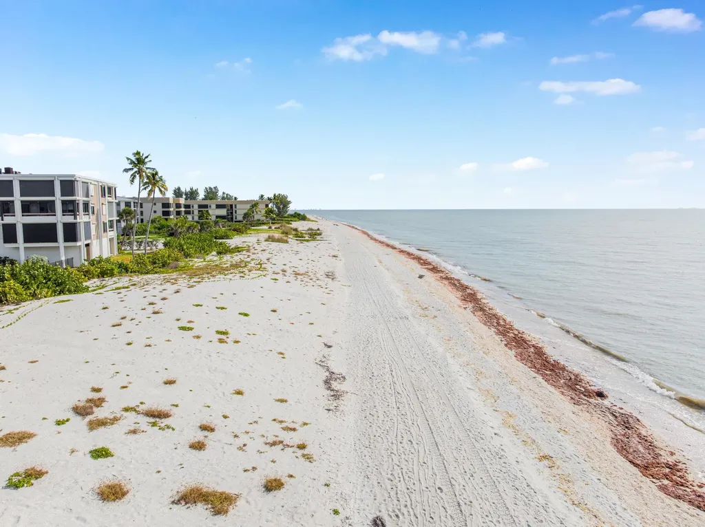 2777 W Gulf Drive Sanibel FL 33957