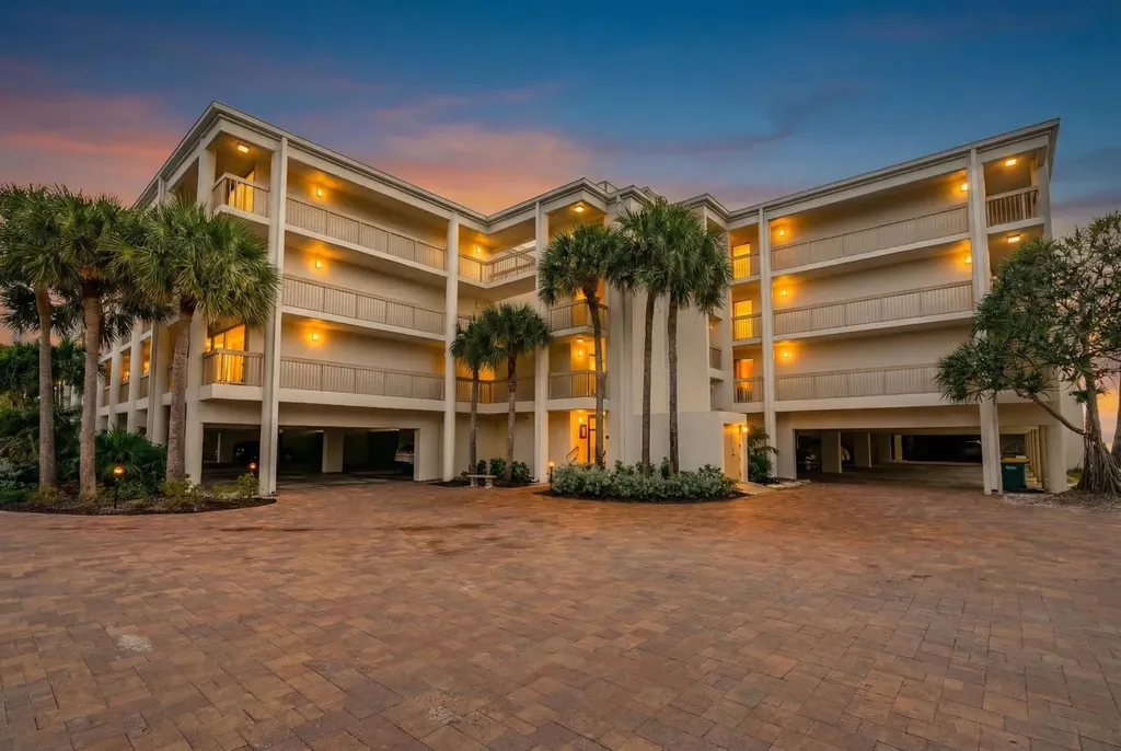 2777 W Gulf Drive Sanibel FL 33957