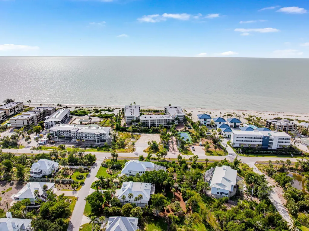 2777 W Gulf Drive Sanibel FL 33957