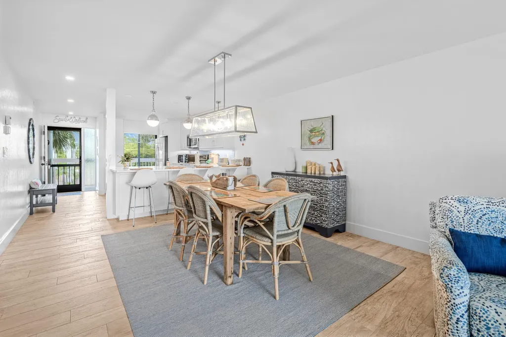 2777 W Gulf Drive Sanibel FL 33957