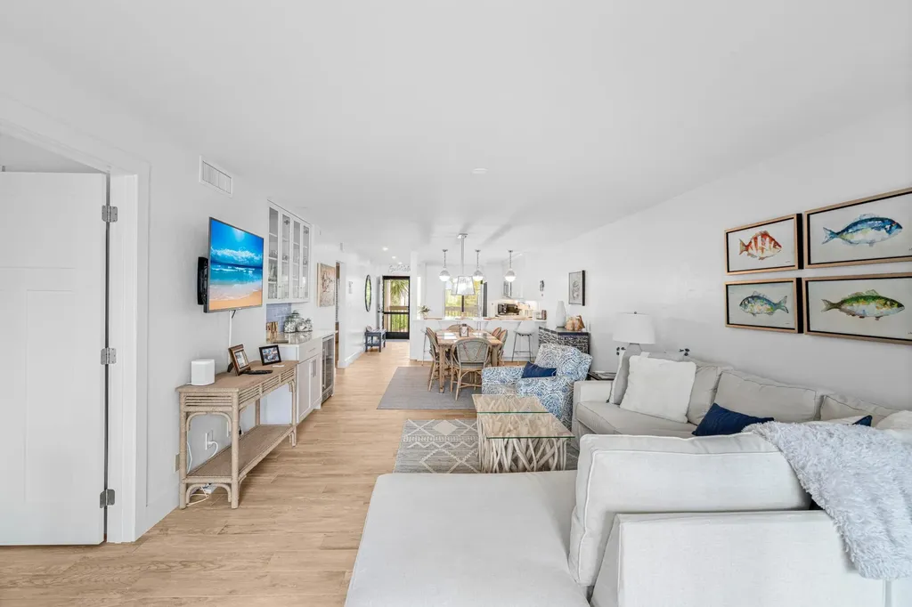 2777 W Gulf Drive Sanibel FL 33957