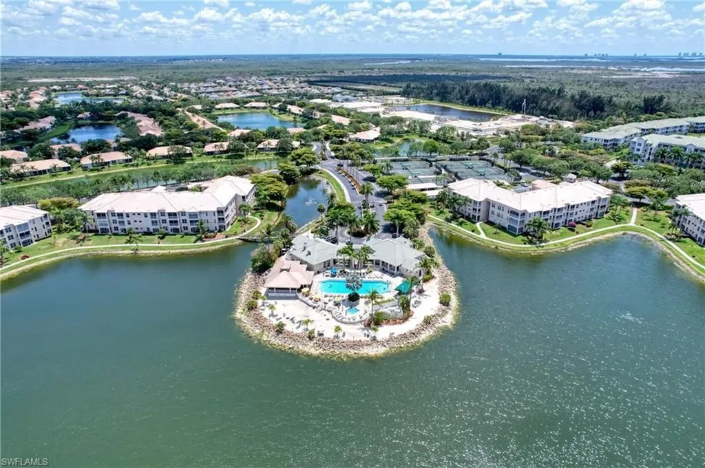 8804 Middlebrook Drive Fort Myers FL 33908