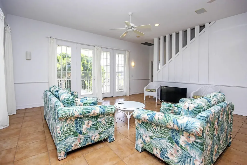 580 Sea Oats Drive Sanibel FL 33957