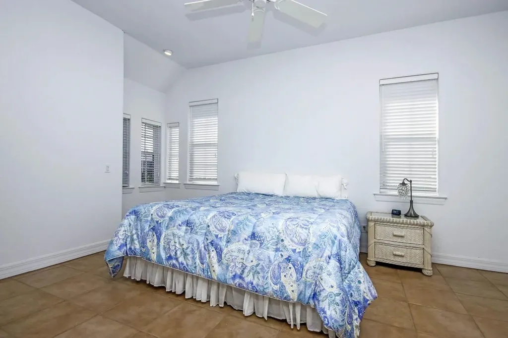 580 Sea Oats Drive Sanibel FL 33957