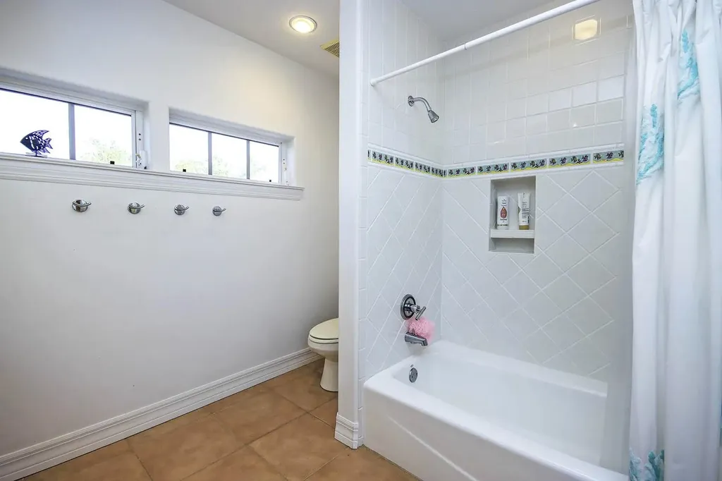 580 Sea Oats Drive Sanibel FL 33957