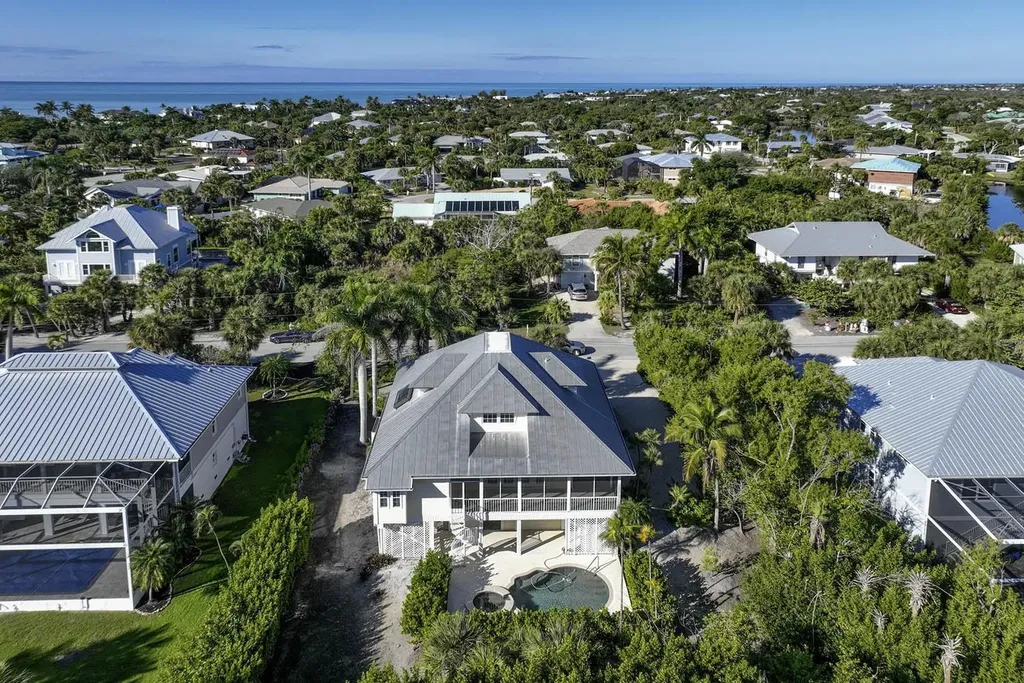 580 Sea Oats Drive Sanibel FL 33957