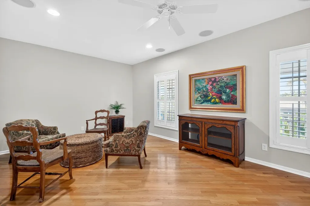 290 Southwinds Drive Sanibel FL 33957