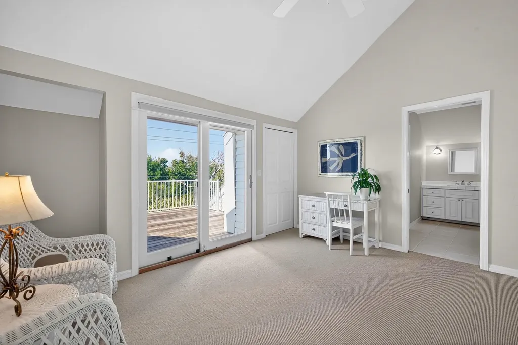 290 Southwinds Drive Sanibel FL 33957