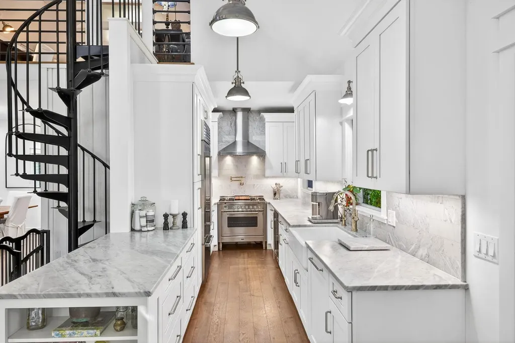 1973 Wild Lime Drive Sanibel FL 33957