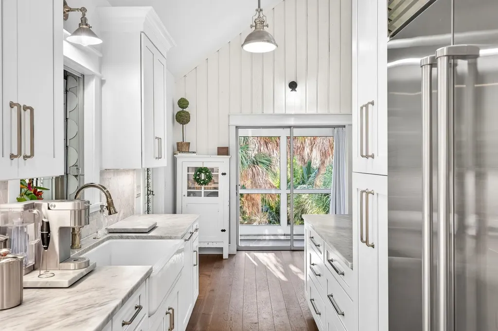 1973 Wild Lime Drive Sanibel FL 33957