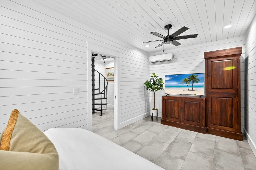 1973 Wild Lime Drive Sanibel FL 33957