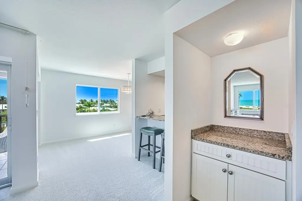 610 Donax Street Sanibel FL 33957