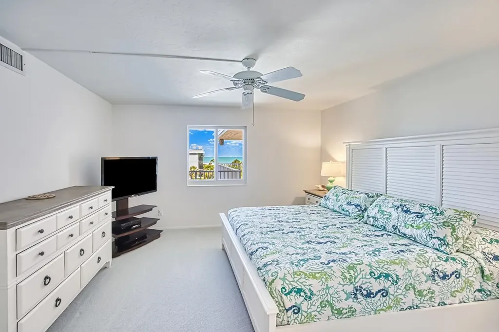 610 Donax Street Sanibel FL 33957